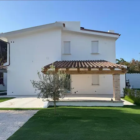 Holiday home La Corte Degli Ulivi Residenza *